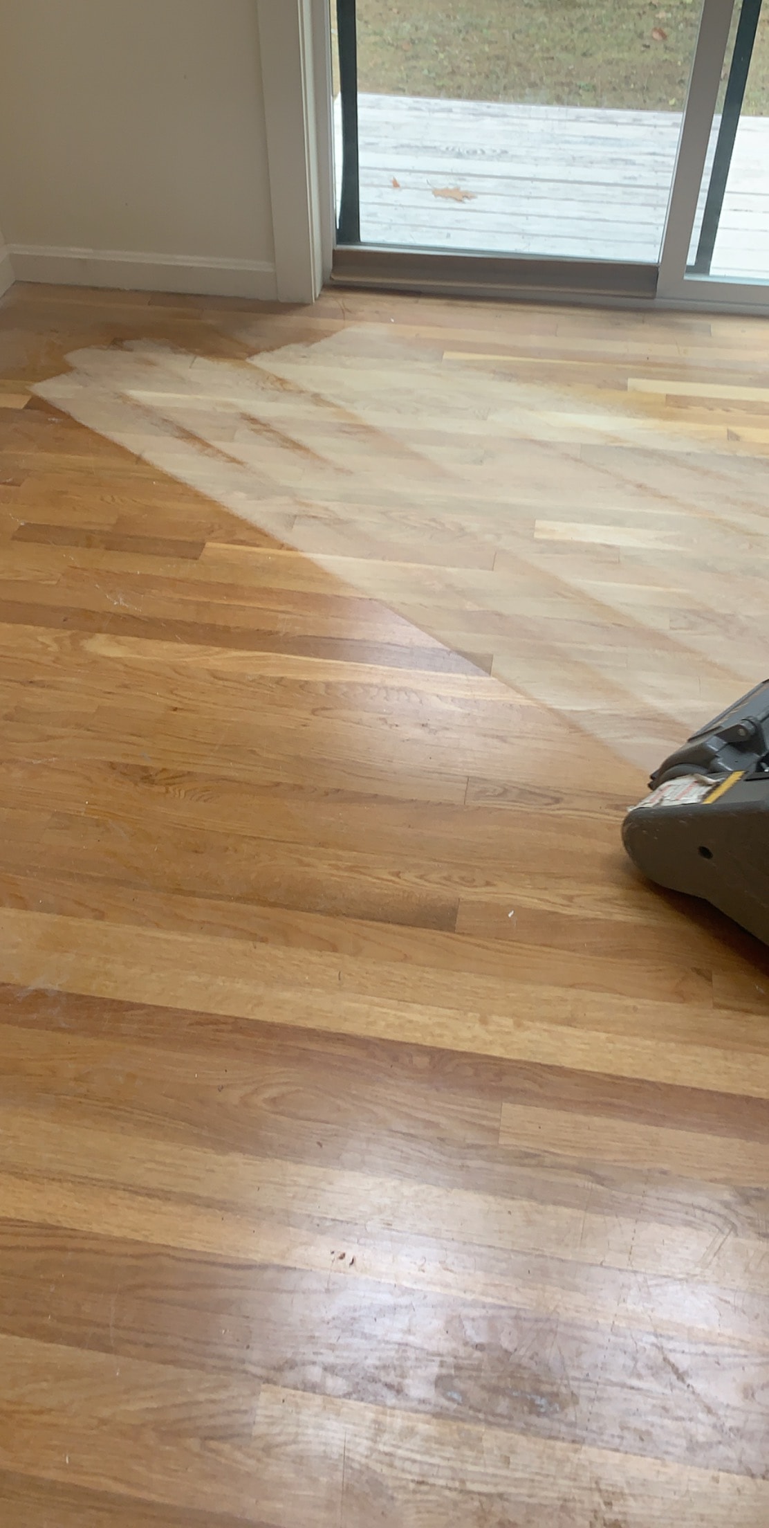 Hardwood Floor Re-Finishing